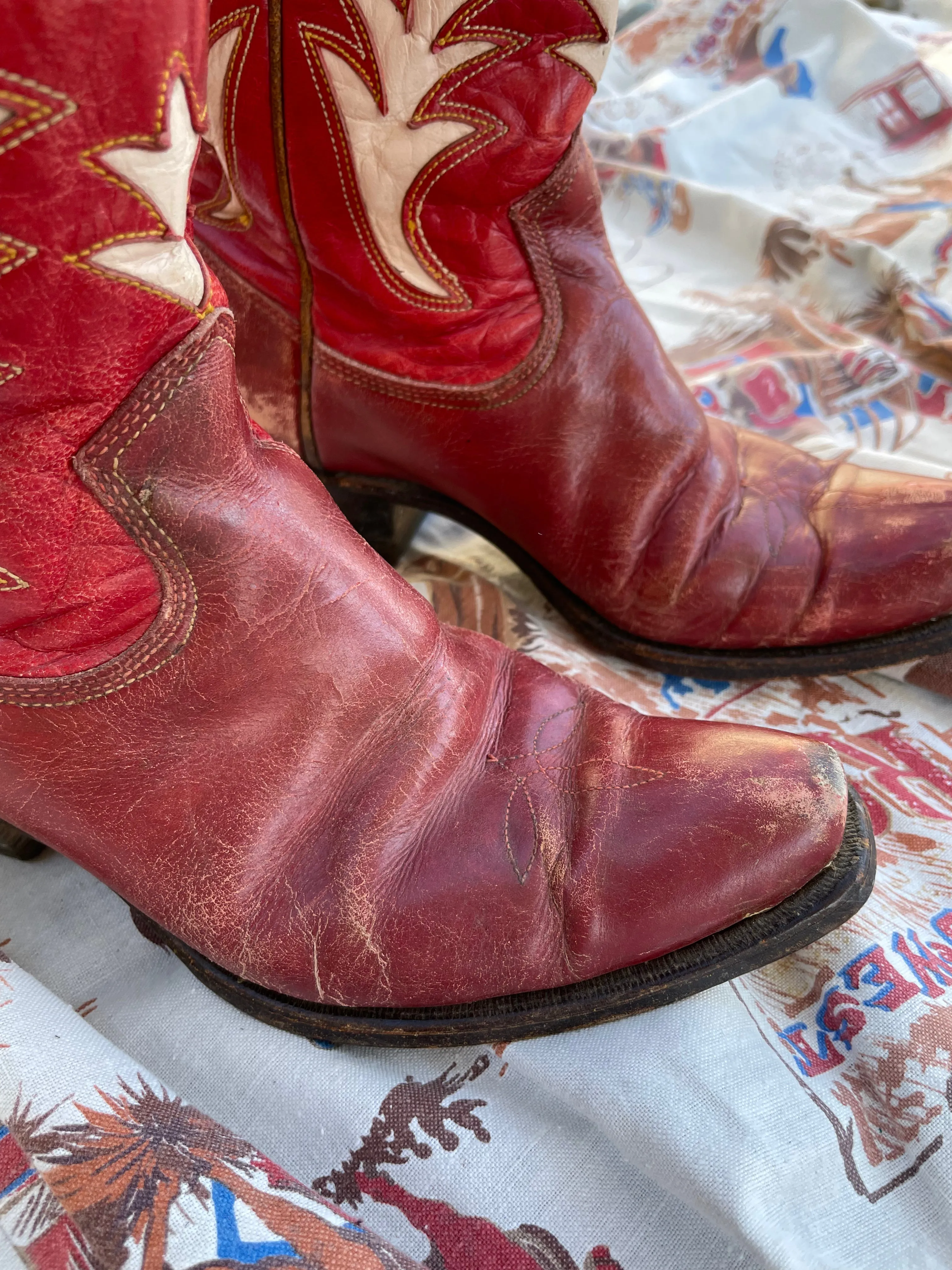 1940s Acme Red Leather Inlay PeeWee Boots