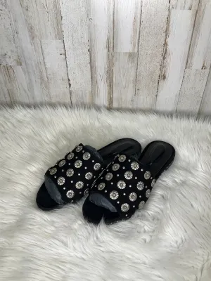 Black Sandals Flats Cma, Size 6.5