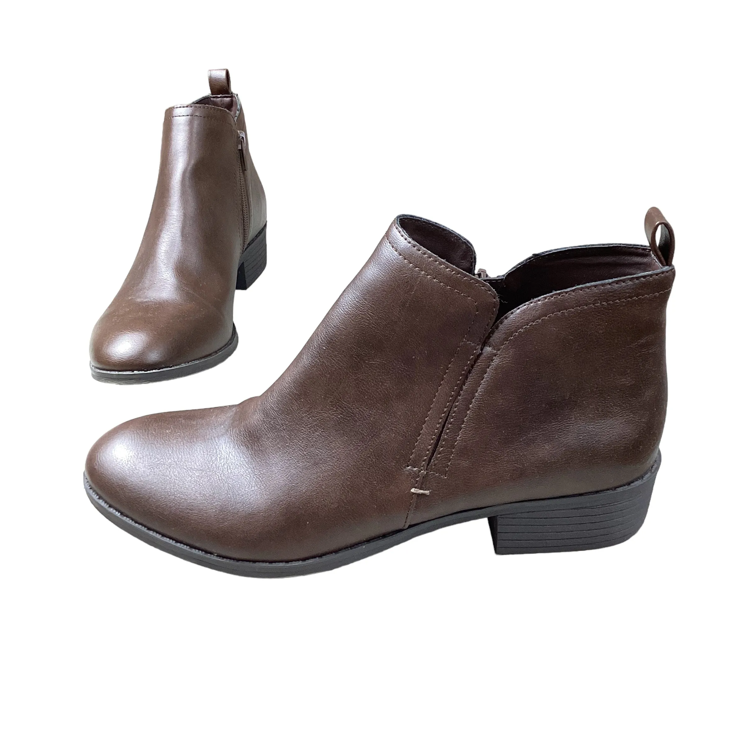 Brown Boots Ankle Flats Clothes Mentor, Size 10