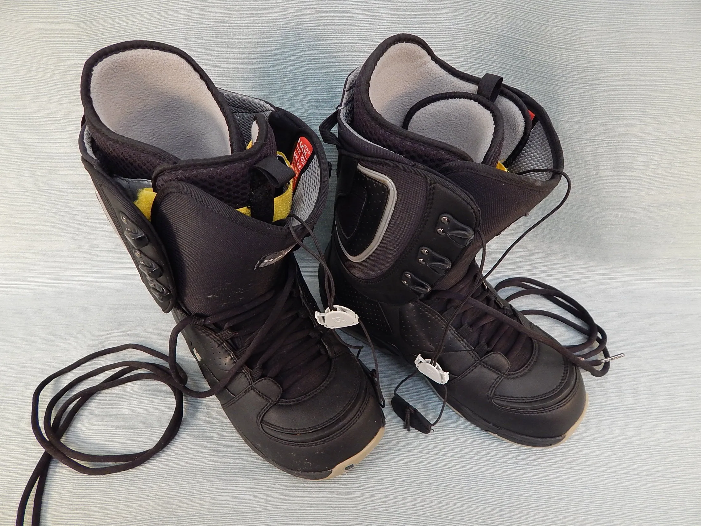 Burton Hail Men's Snowboard Boots, Size 10.5