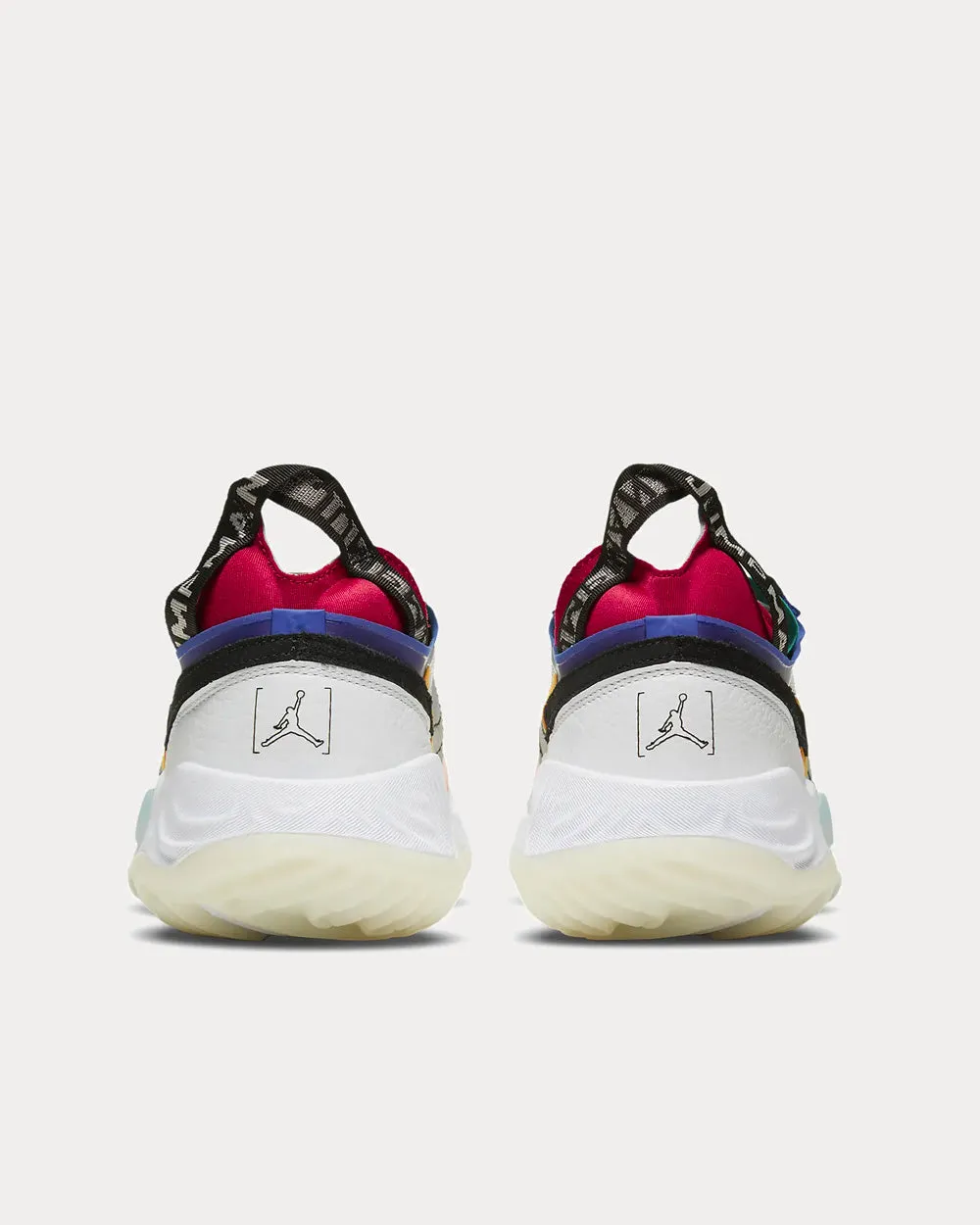 Delta Breathe Multi Low Top Sneakers