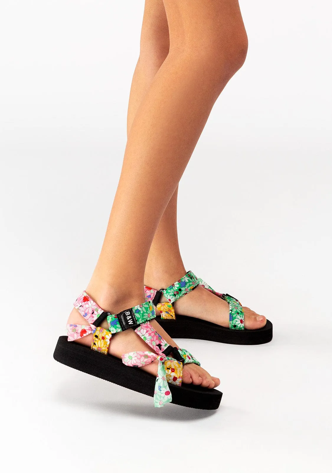 Girl's Multicolour Flowers Sandals B&W