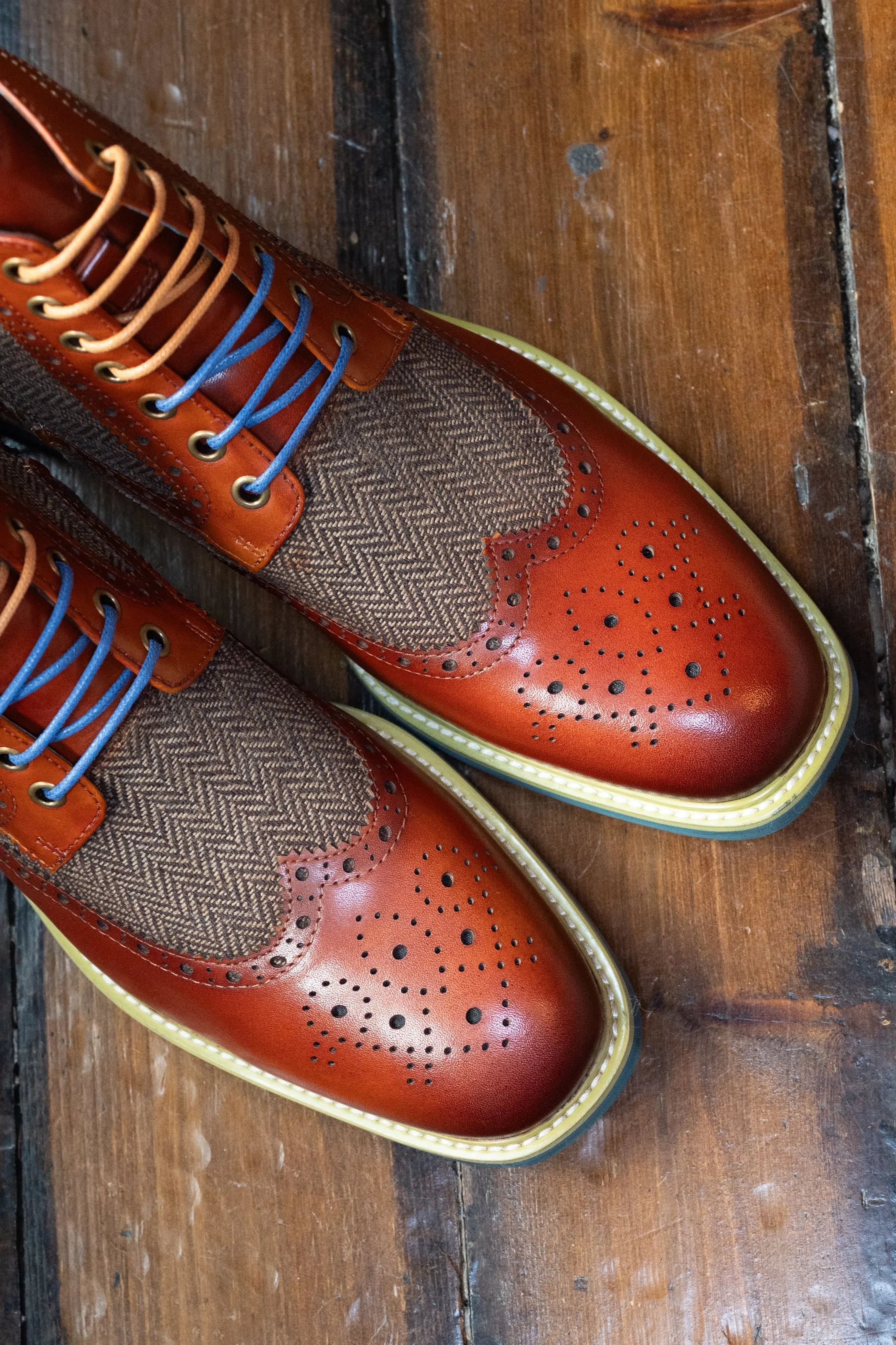 Justin Reess Hi Kennedy Brown Tweed Boots