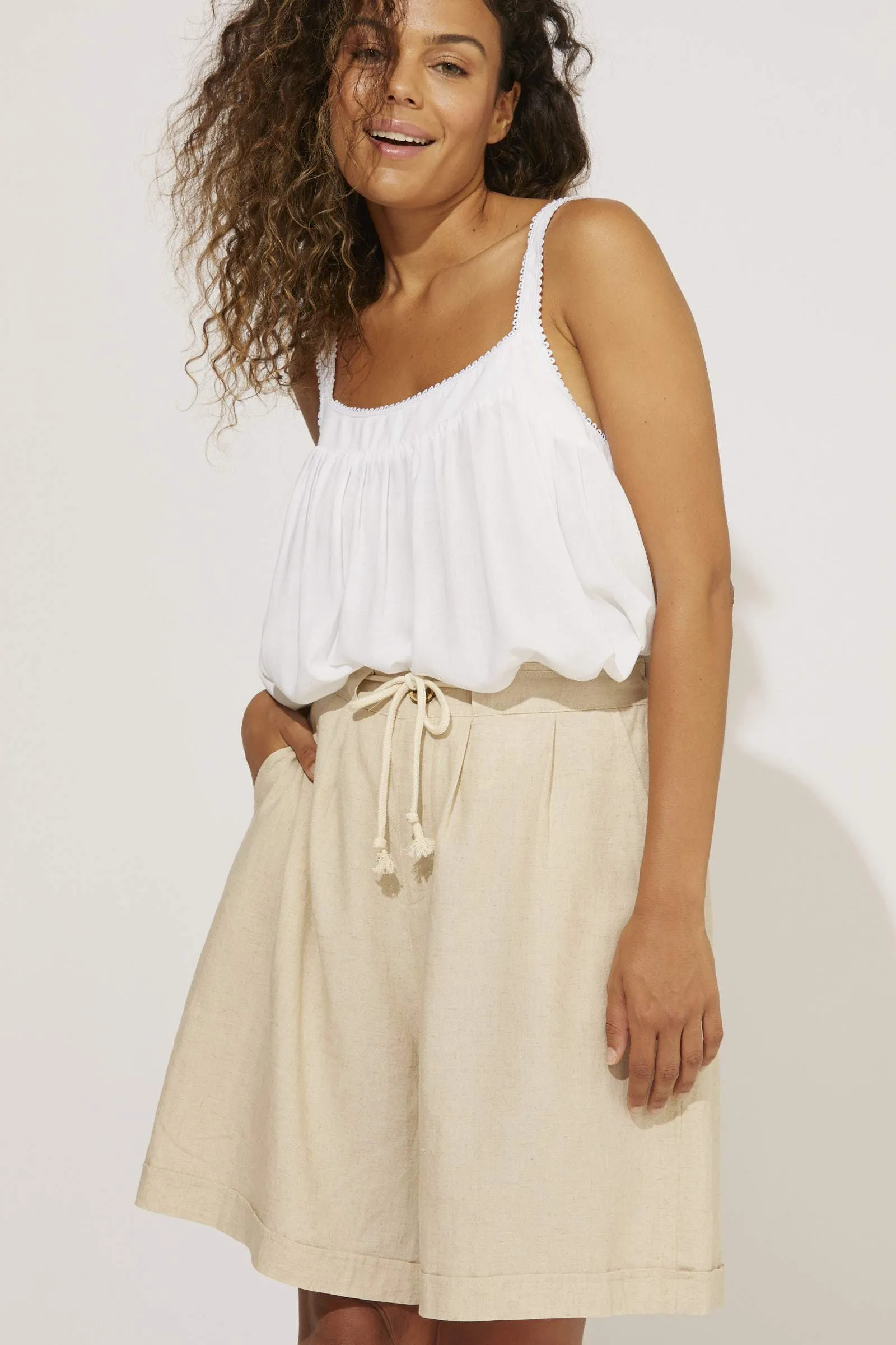 Nevis Bermuda Shorts - Canvas