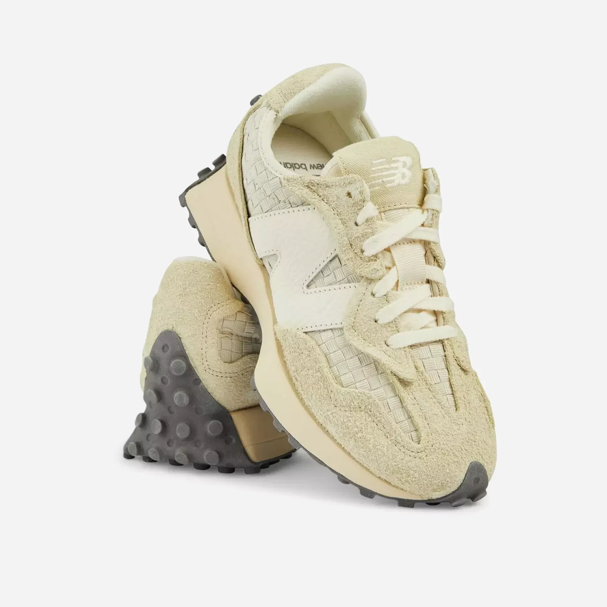 New Balance 327 Woven Pale Moss Sandstone