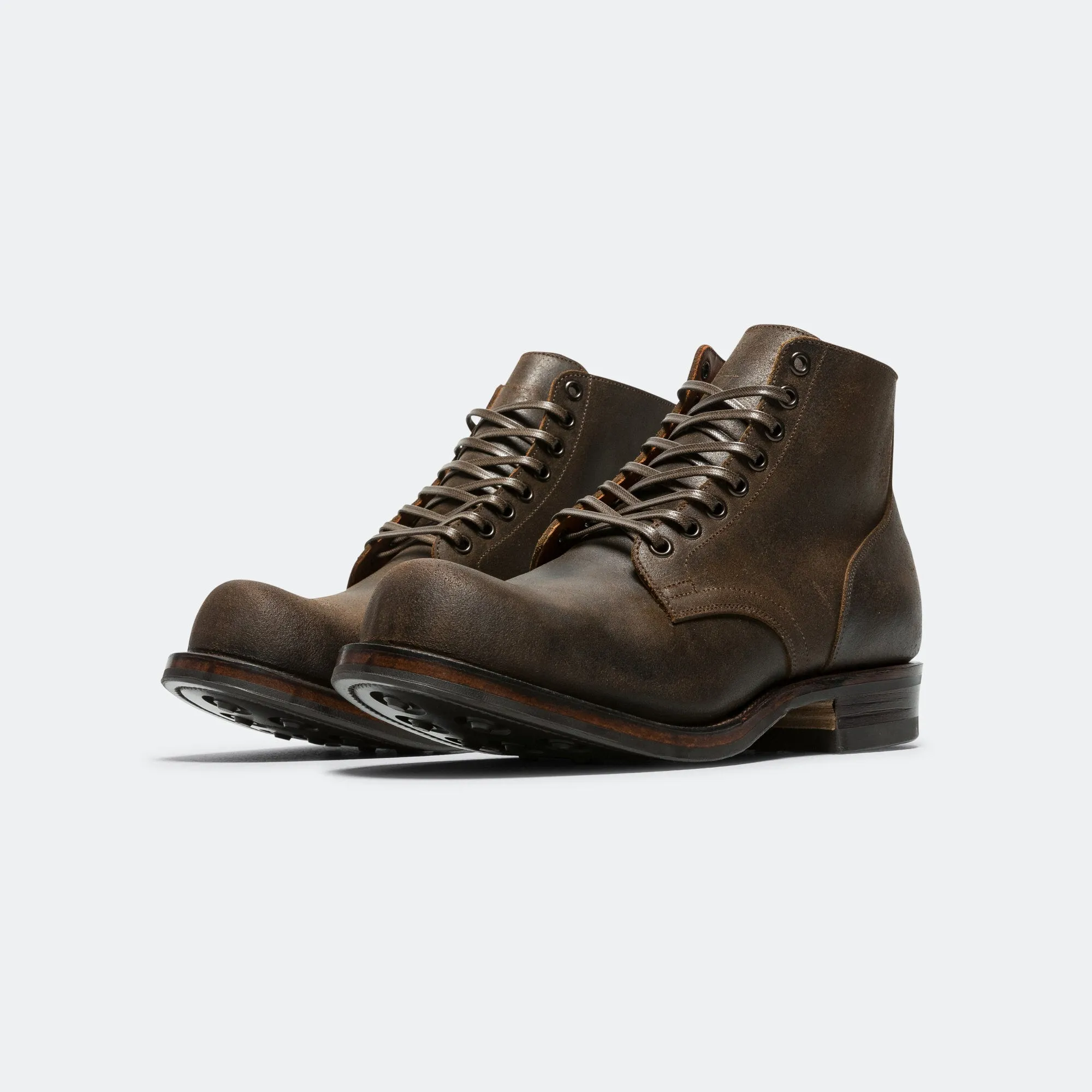 Service Boot 310 - Coyote Waxy Commander