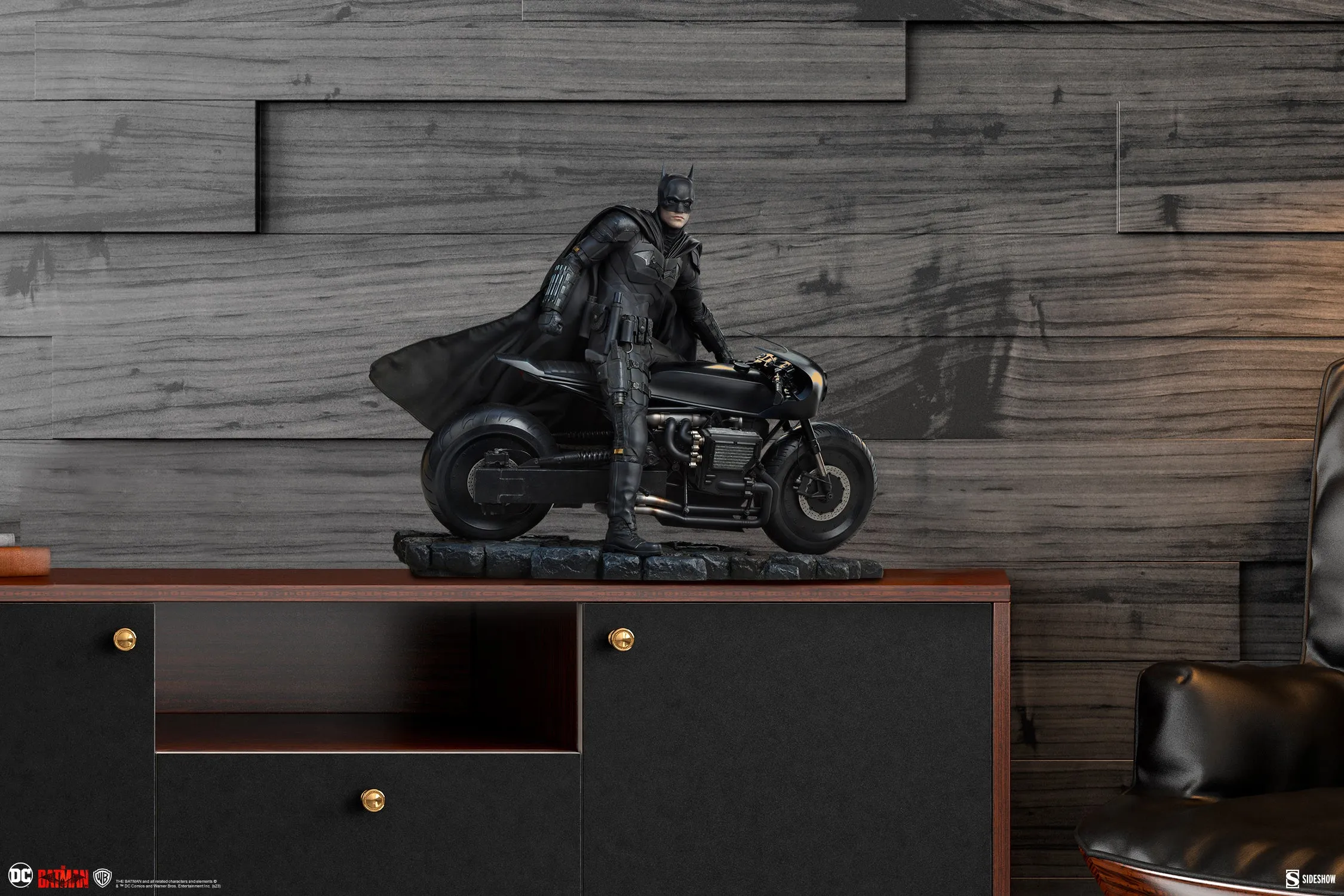 Sideshow Collectibles The Batman Premium Format Figure
