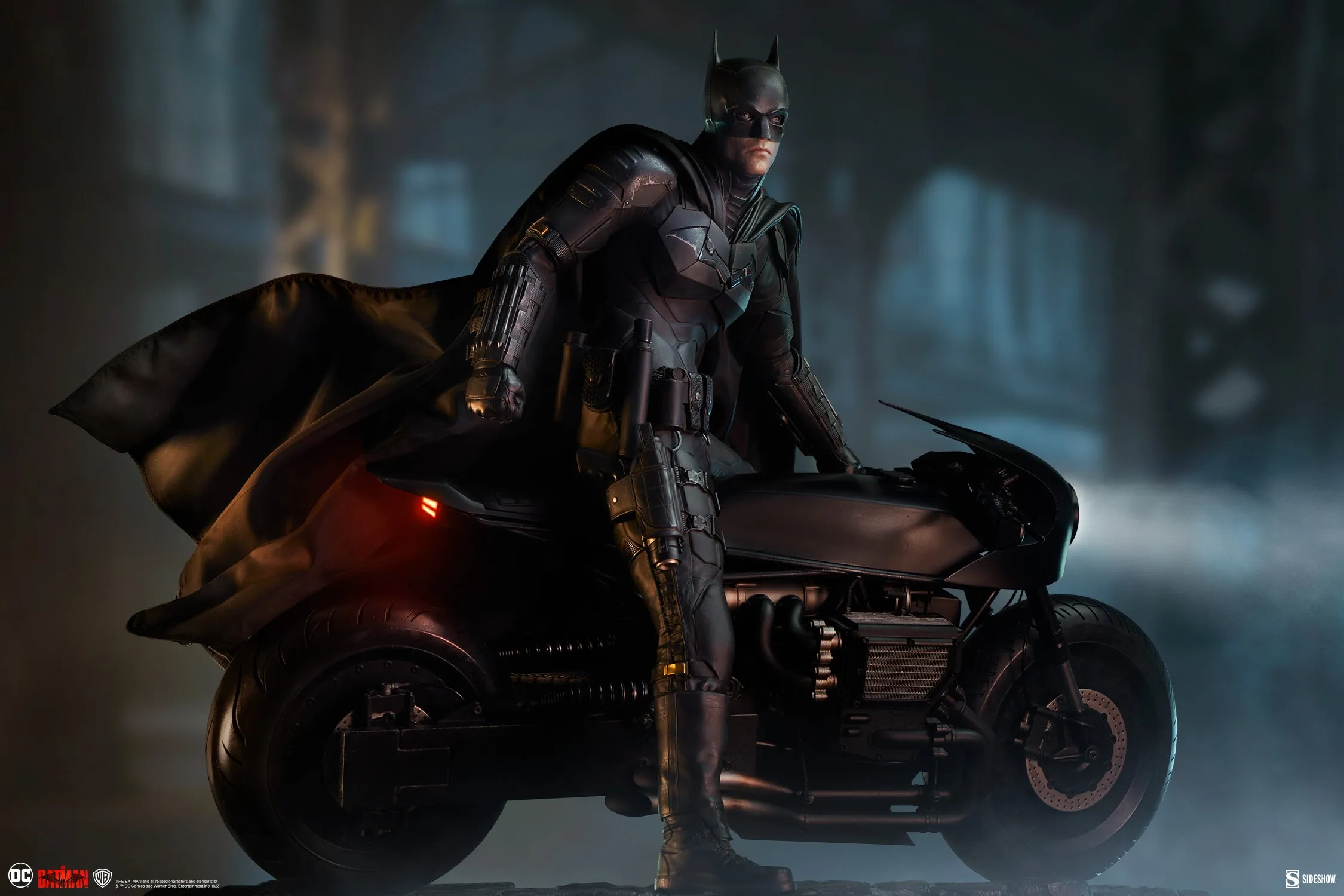 Sideshow Collectibles The Batman Premium Format Figure