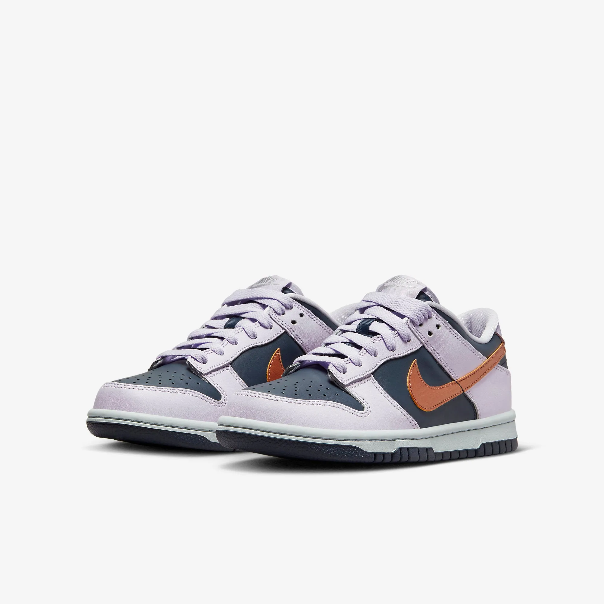 Women's / GS Nike Dunk Low SE "Violet Frost Copper Swoosh" (DX1663-400)